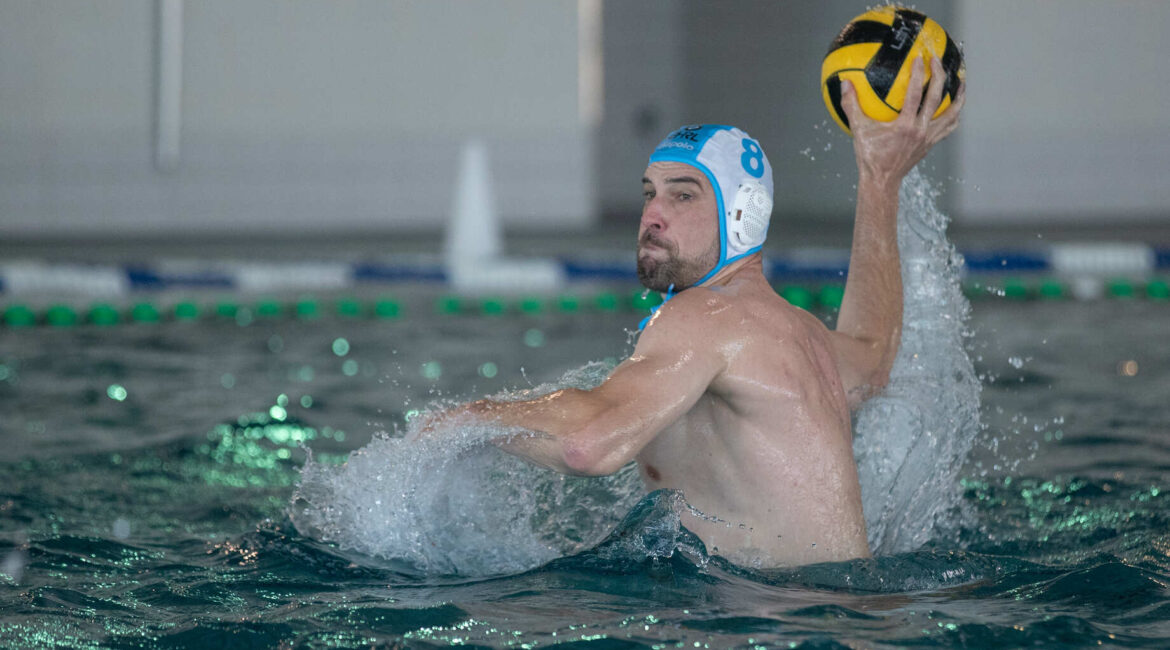 Auf dem Foto: Mit weitem Abstand Top-Torschütze bei den Orcas im Osten: Das 5:4 gegen Dresden war der 300. Ligatreffer von Erik Miers. (Foto: Sandra Seifert)