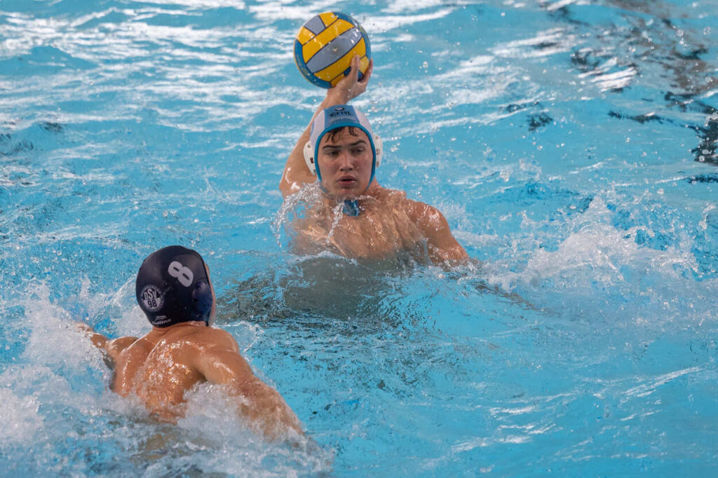 Foto: Sandra Seifert – Offensivstarkes Spiel von Marian Kob: Der U18-Nationalspieler erzielte die Hälfte der zwölf Potsdamer Treffer.