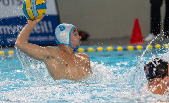 Auf dem Bild: Matti Arnold mit starkem Spiel: Der Linksaußen traf zum 2:1 und 8:5. (Foto: S.Seifert)